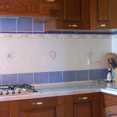 Casa Caracciolo *